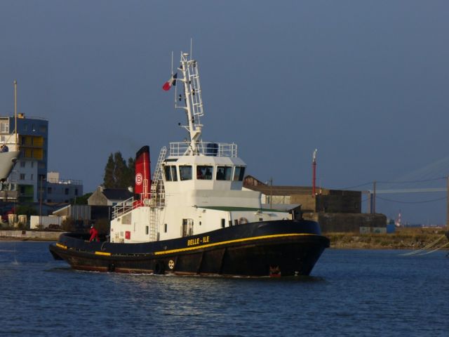 Belle ile - port de saint nazaire - 18 septembre 2008.JPG